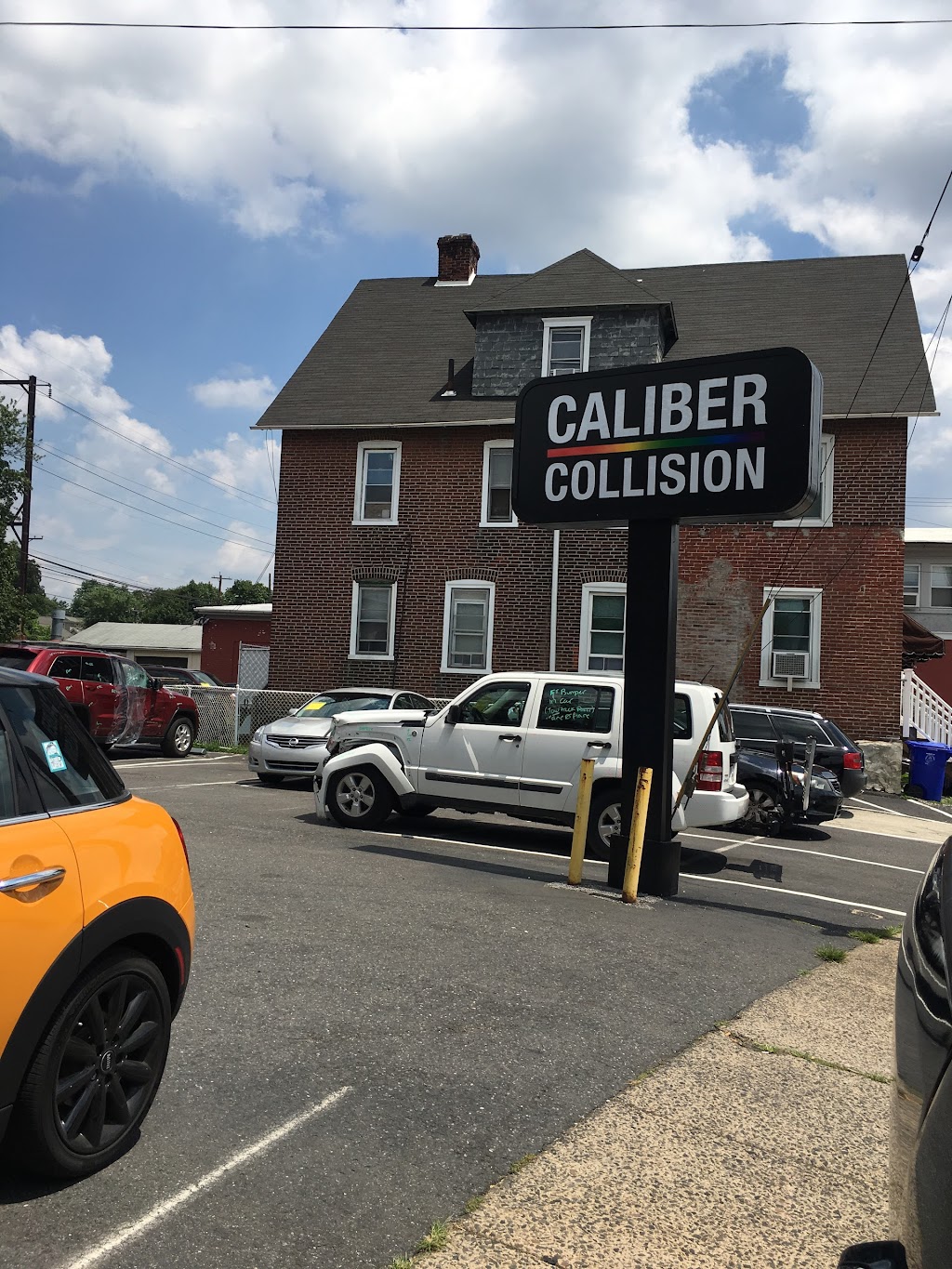 Caliber Collision | 129 E Glenside Ave, Glenside, PA 19038 | Phone: (215) 884-8774