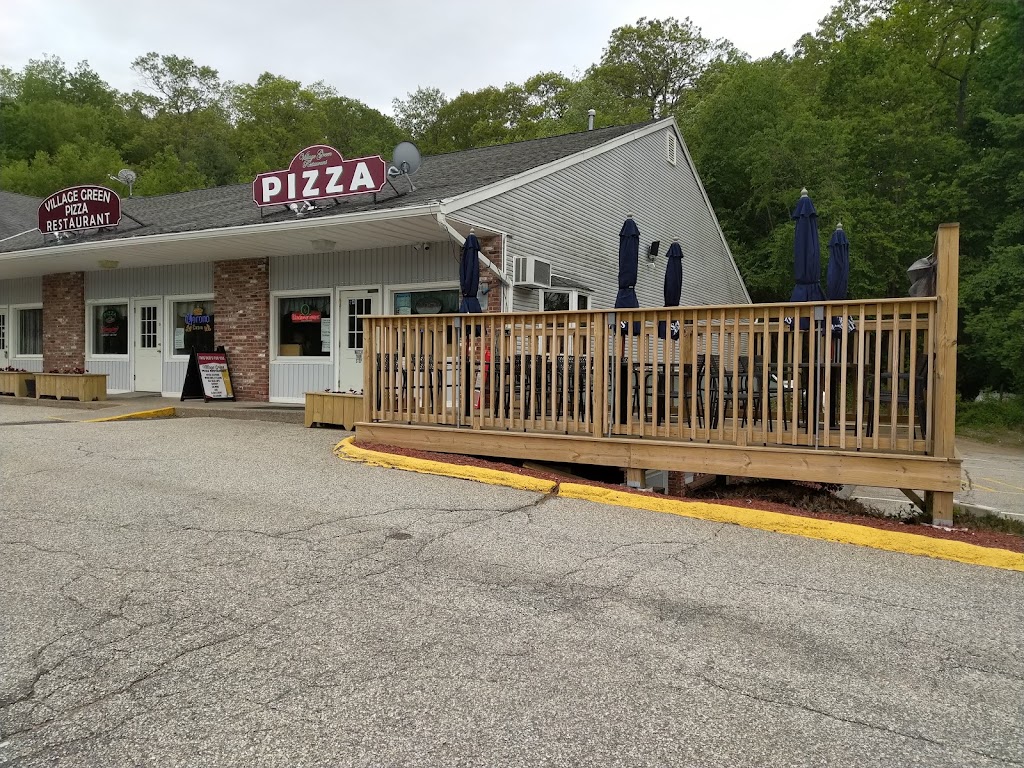 Village Green Pizza Restaurant | 32 E Hampton Rd STE 5, Marlborough, CT 06447 | Phone: (860) 295-1330