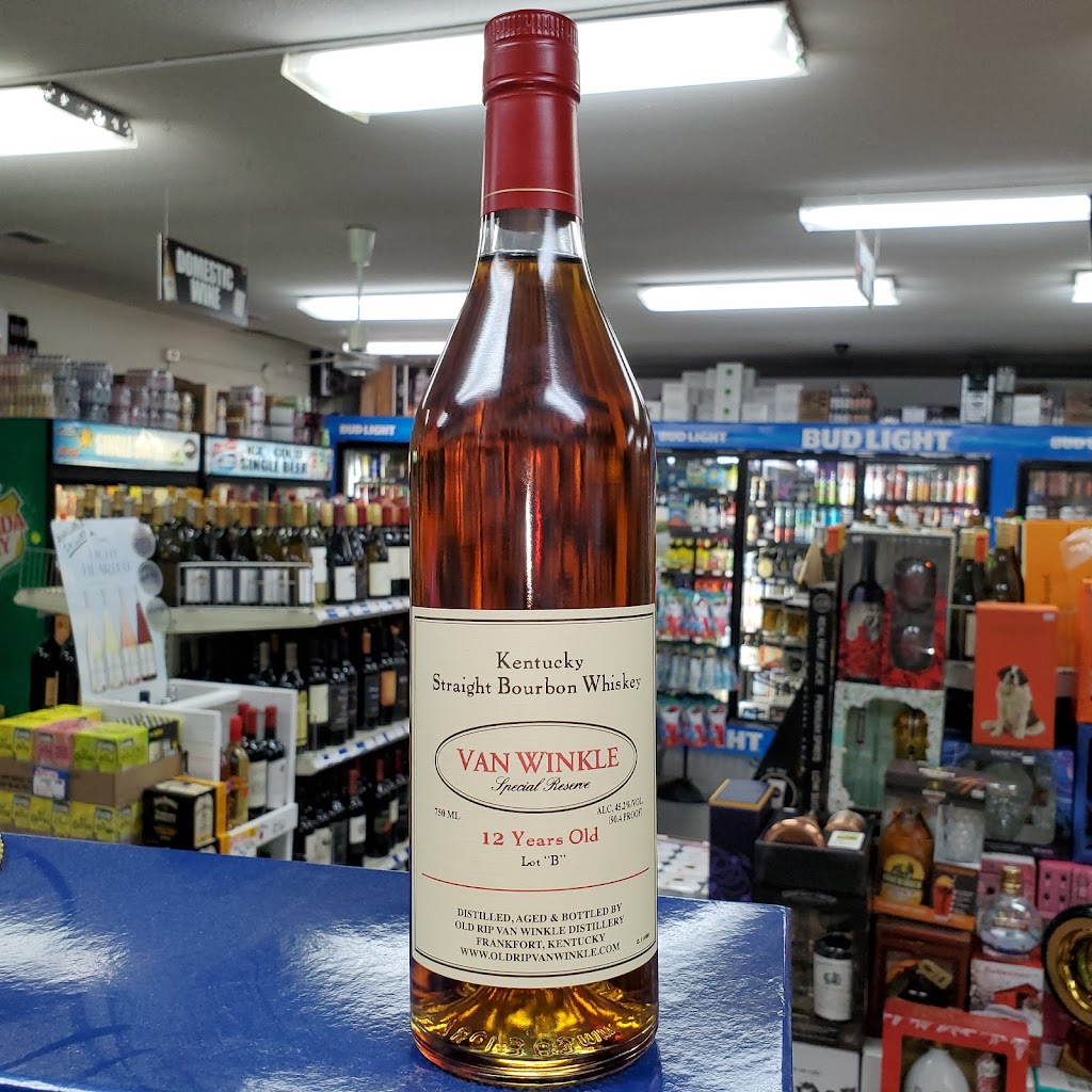 J & J Liquors & Fine Wines LLC | 325 Chamberlain Hwy, Meriden, CT 06451 | Phone: (203) 440-9300