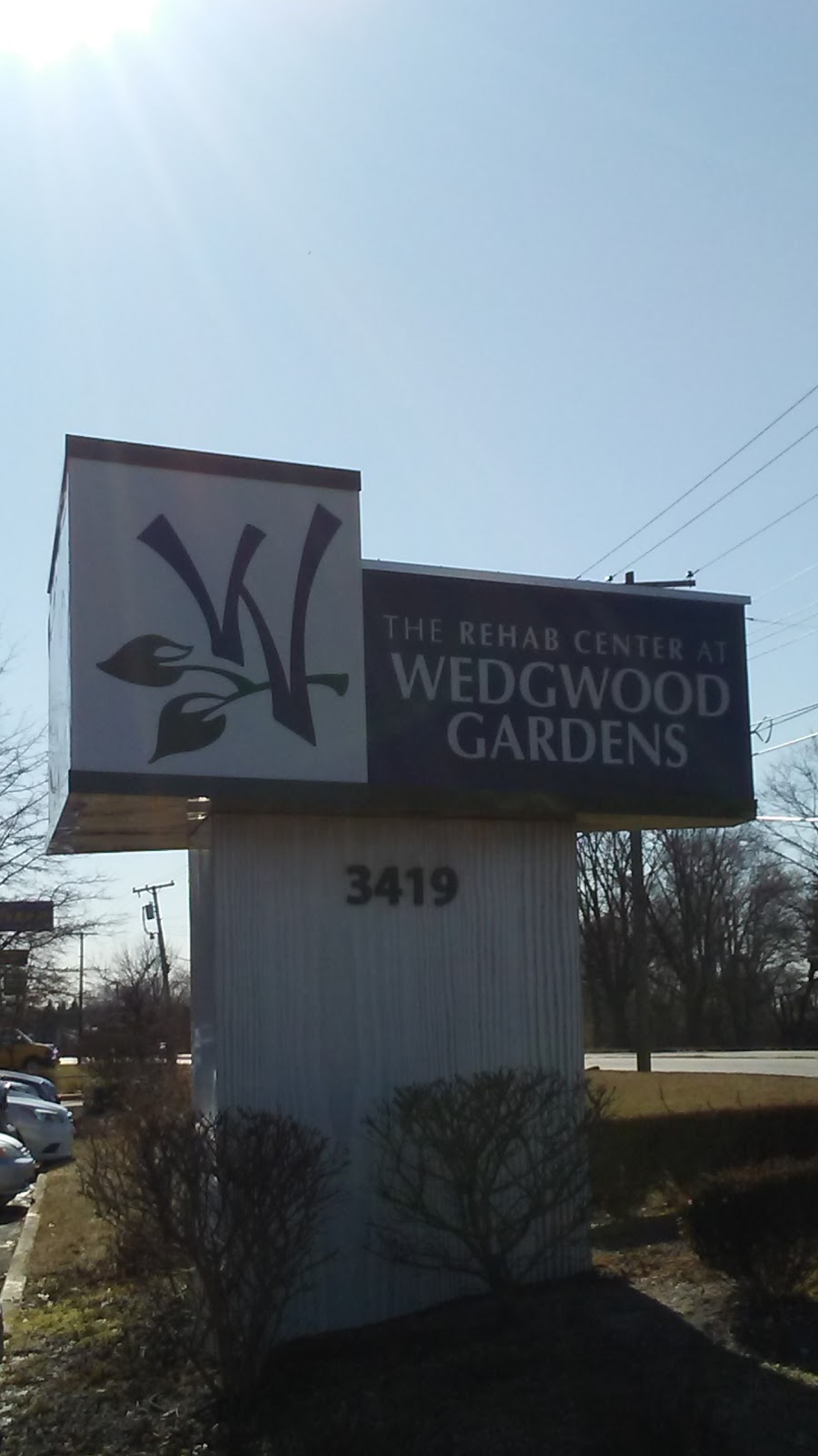 The Rehab Center at Wedgwood Gardens | 3419 US-9, Freehold, NJ 07728 | Phone: (732) 677-1200