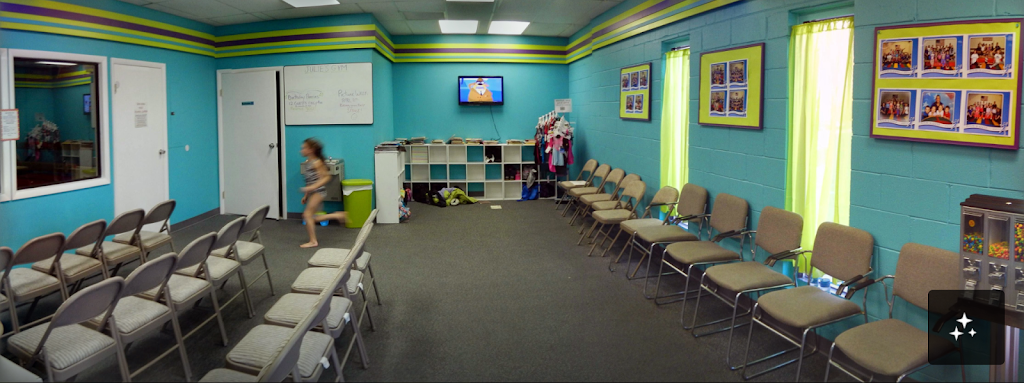 Julies Gym-Gymnastics for kids | 620 Old Medford Ave # 1, Patchogue, NY 11772 | Phone: (631) 447-1389