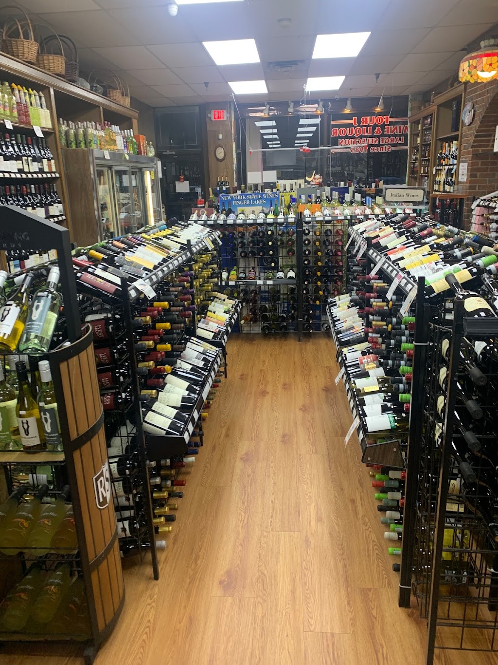 Four J Wine & Liquor Inc | 875 Saw Mill River Rd, Ardsley, NY 10502 | Phone: (914) 693-7802