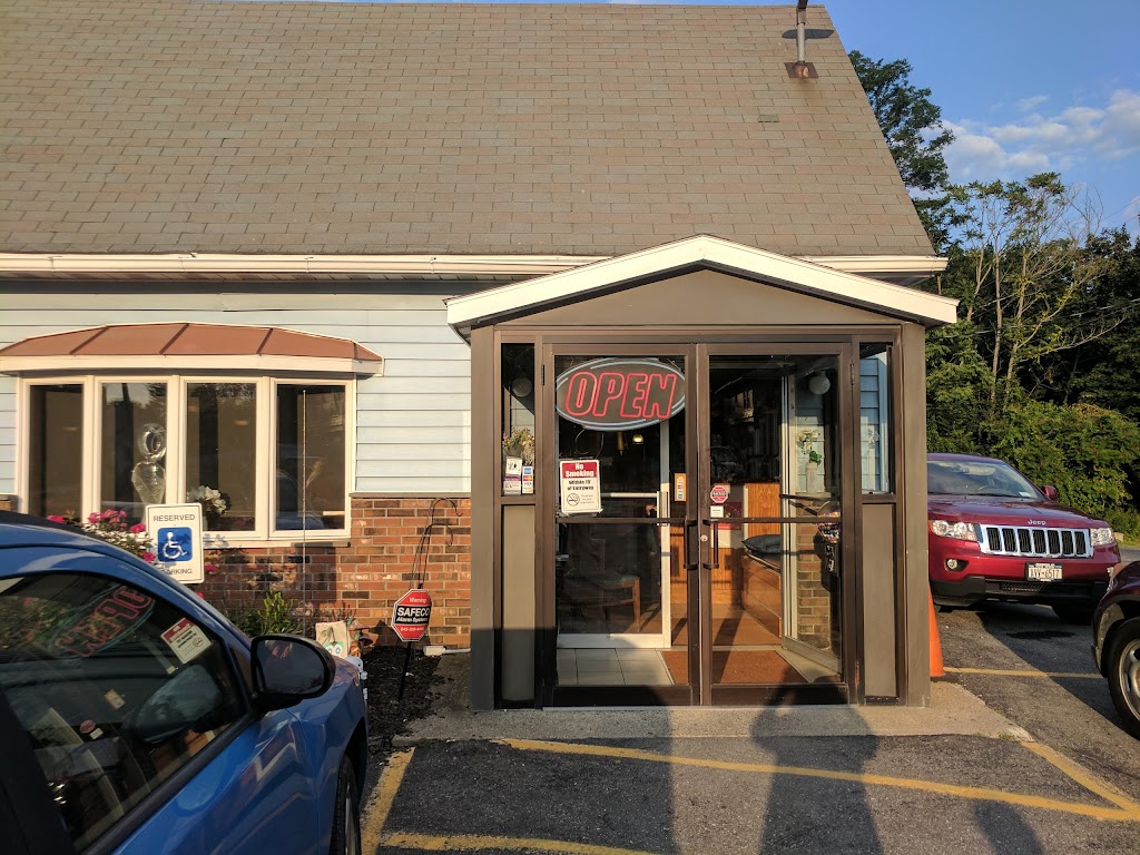 Port Ewen Diner | 295 Broadway, Port Ewen, NY 12466 | Phone: (845) 339-8972