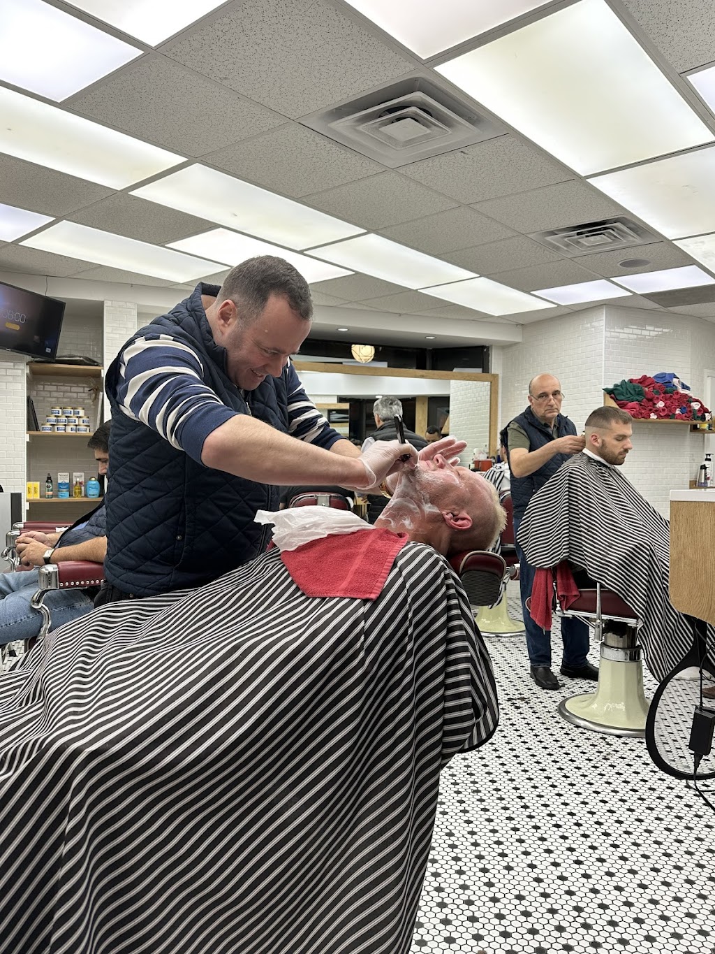 The Barbershop NYC | 8 Henshaw St, New York, NY 10034 | Phone: (212) 942-1008