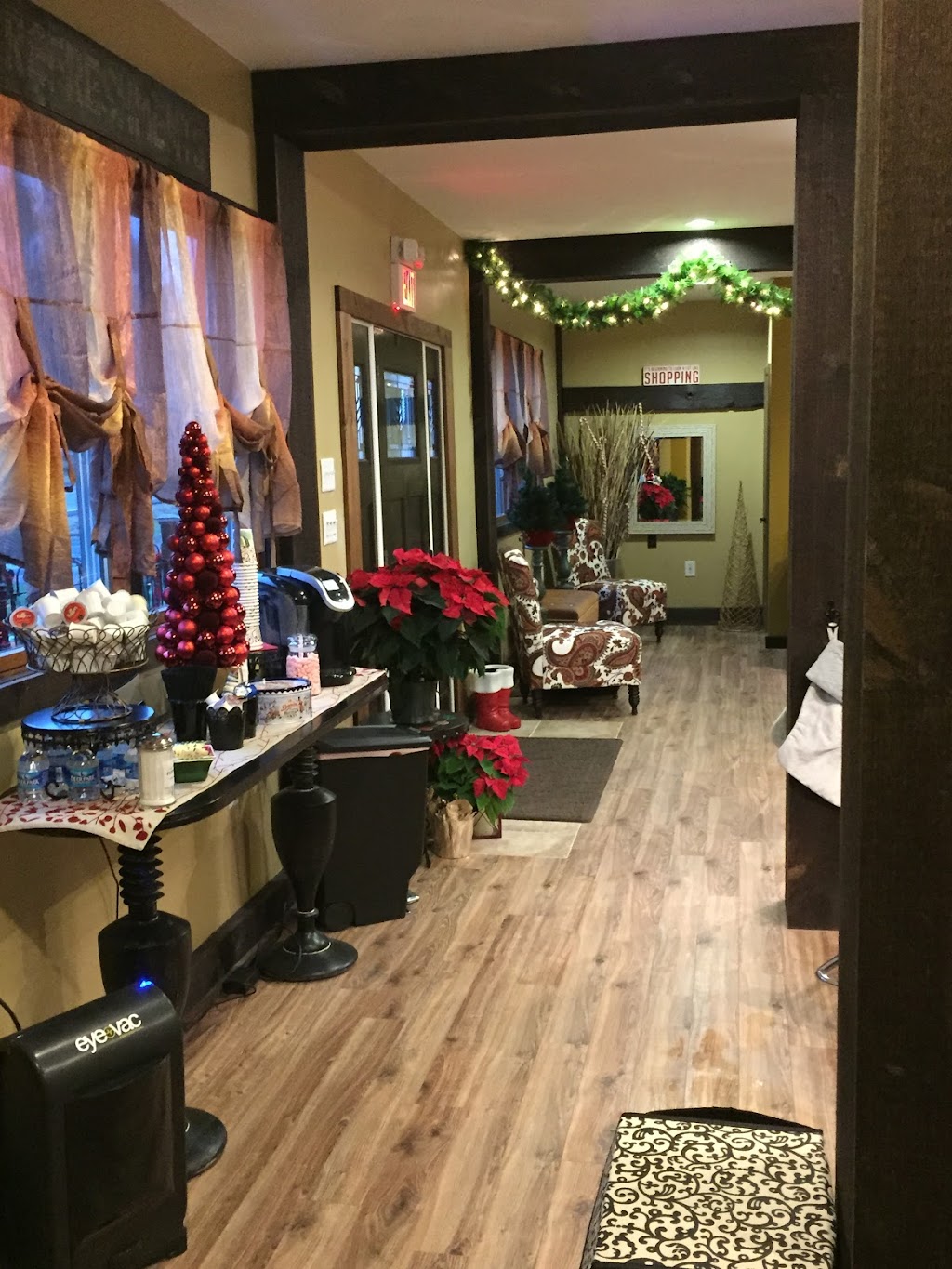 Pepper & Blue Salon and Spa | 11 W Pumping Station Rd, Quakertown, PA 18951 | Phone: (267) 227-3370