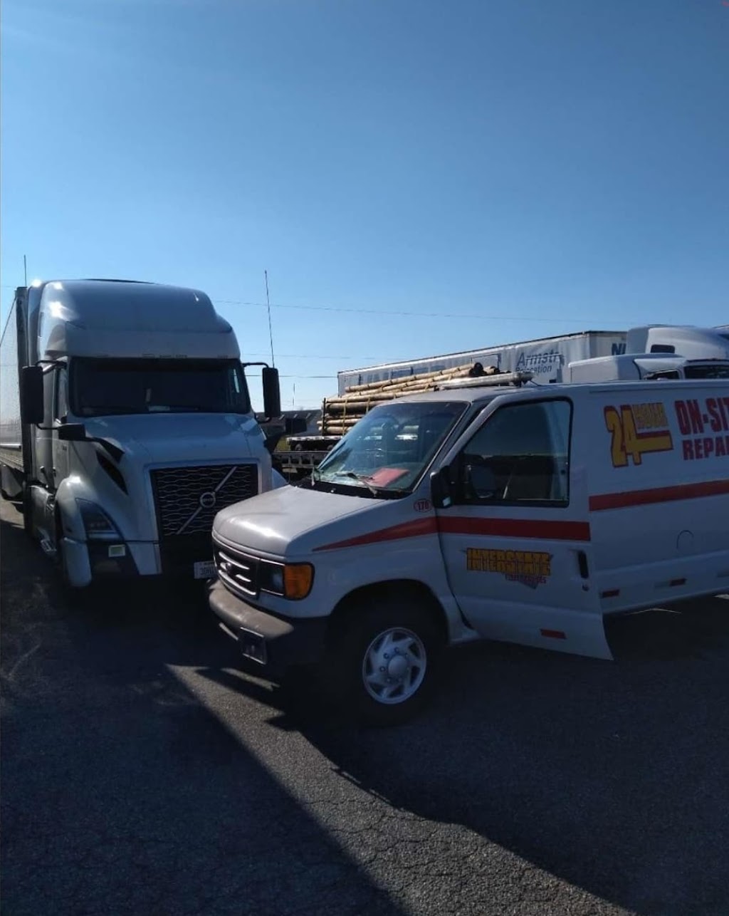 Interstate - 24 Hour Mobile Truck & Trailer Repair | 460 Caredean Dr, Horsham, PA 19044 | Phone: (888) 589-9281