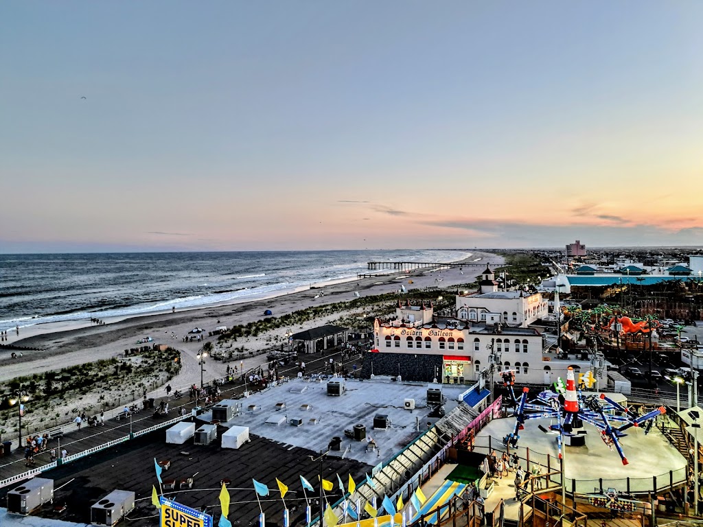 Playlands Castaway Cove | 1020 Boardwalk, Ocean City, NJ 08226 | Phone: (609) 399-4751