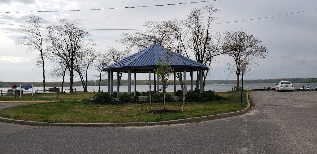 West Harbor Beach Memorial Park - Village Of Bayville | 10 W Harbor Dr, Bayville, NY 11709 | Phone: (516) 628-1439