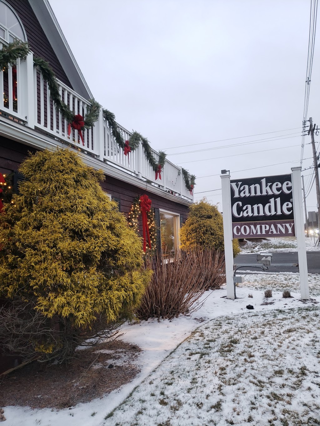 Yankee Candle | 475 Pittsfield Rd, Lenox, MA 01240 | Phone: (413) 499-3626