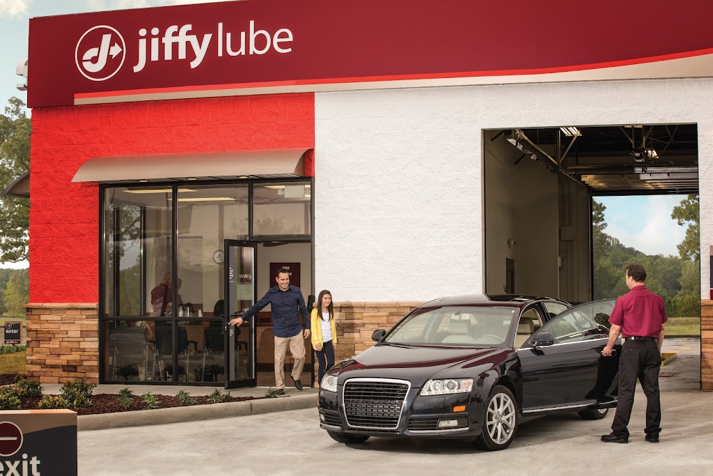 Jiffy Lube Oil Change & Multicare | 1050 S 4th St, Allentown, PA 18103 | Phone: (610) 727-0640