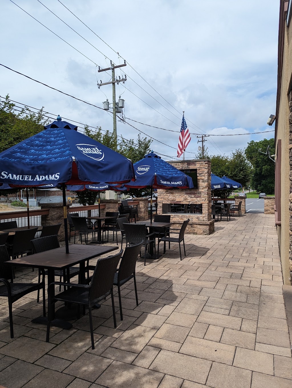 Hops at the Paddock | 1945 W Columbia St, Allentown, PA 18104 | Phone: (610) 437-3911