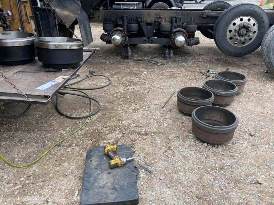 Roys Truck Tires And Repairs | 20 Millside Dr, Wilmington, DE 19801 | Phone: (302) 723-5203