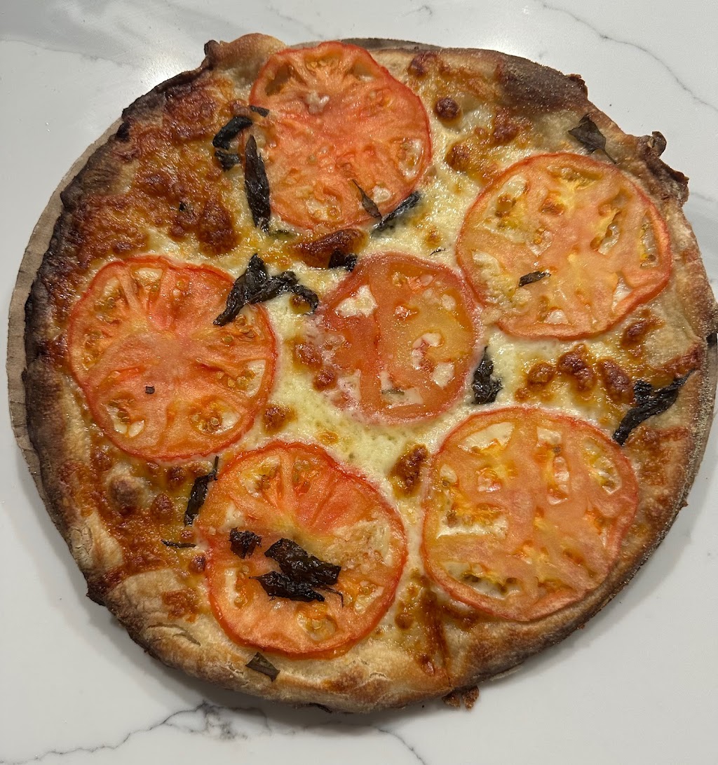 Carmines Pizza & Italian Take Out | 16 Main St #101, Durham, CT 06422 | Phone: (860) 349-5411