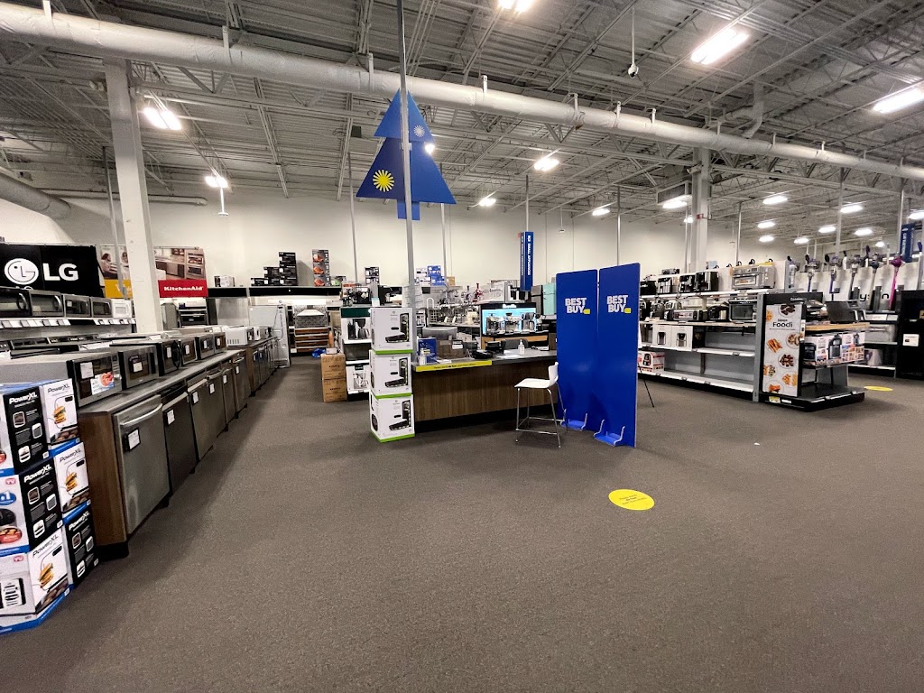 Best Buy | 50 Holyoke St, Holyoke, MA 01040 | Phone: (413) 533-4443