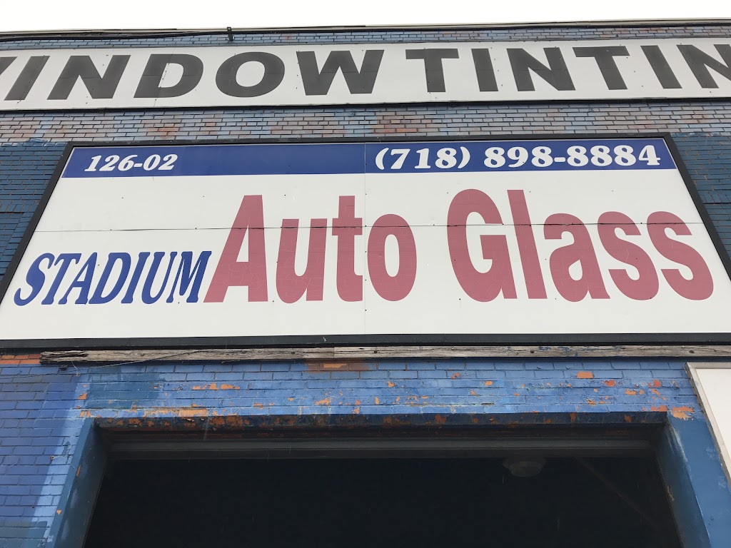 Stadium Auto Glass | 12602 Northern Blvd, Flushing, NY 11368 | Phone: (718) 898-8884