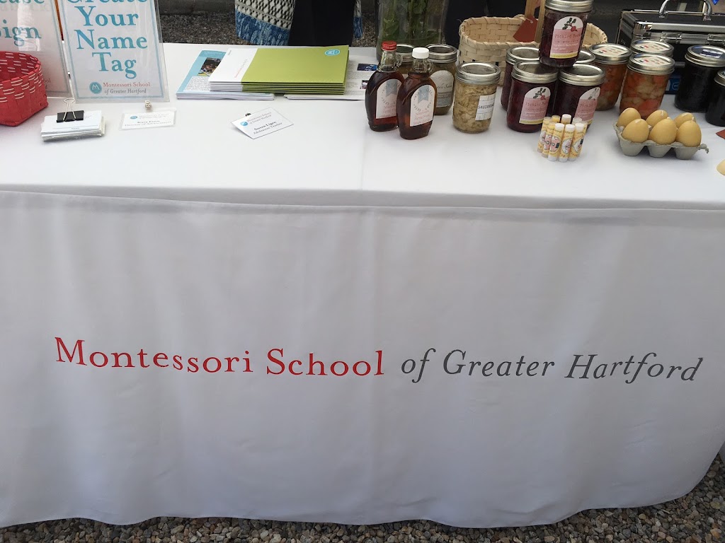 Montessori School Greater Hartford | 141 N Main St, West Hartford, CT 06107 | Phone: (860) 236-4565