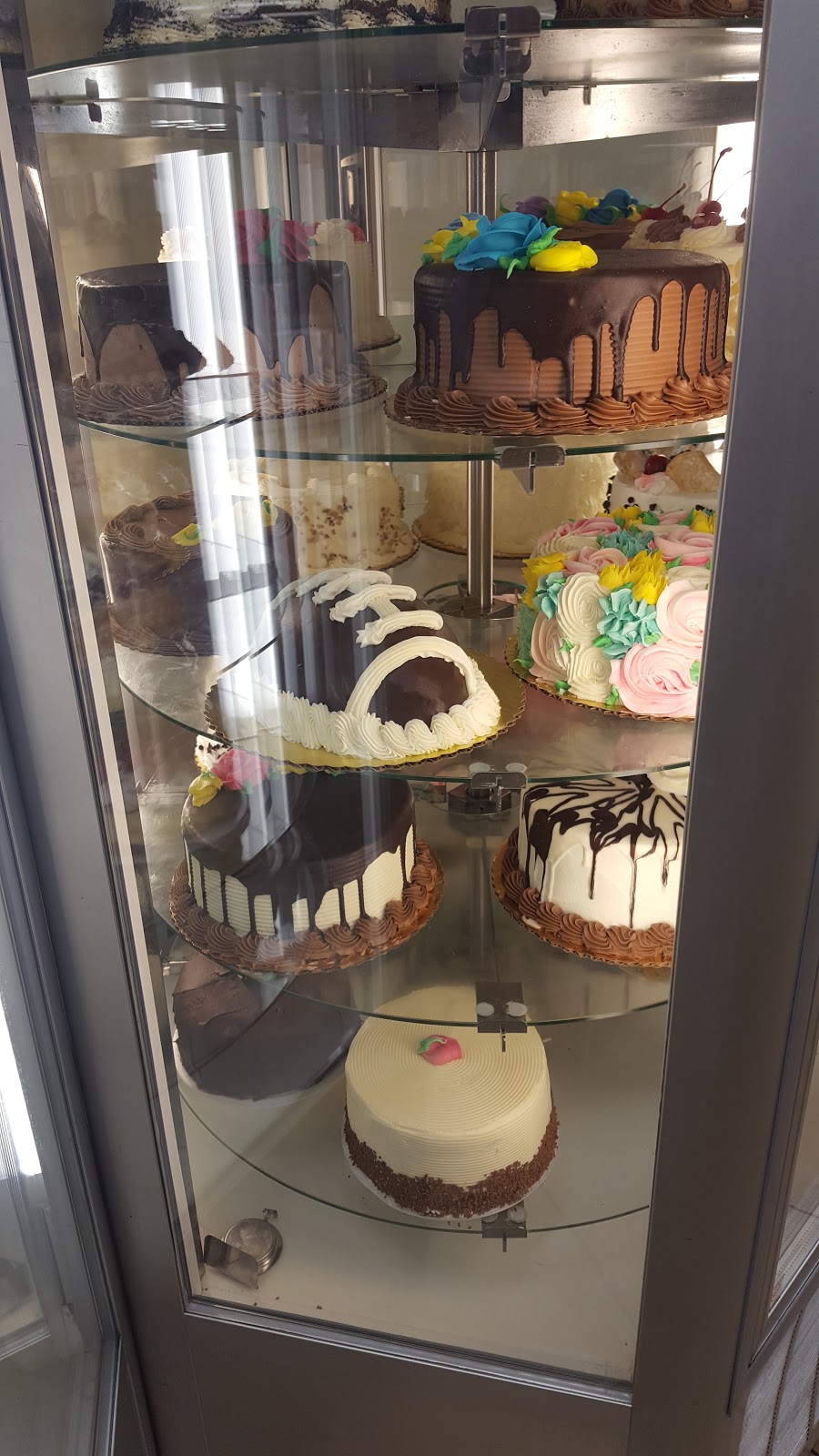 Ambrosia Bakery | 272 Naugatuck Ave, Milford, CT 06460 | Phone: (203) 876-5077