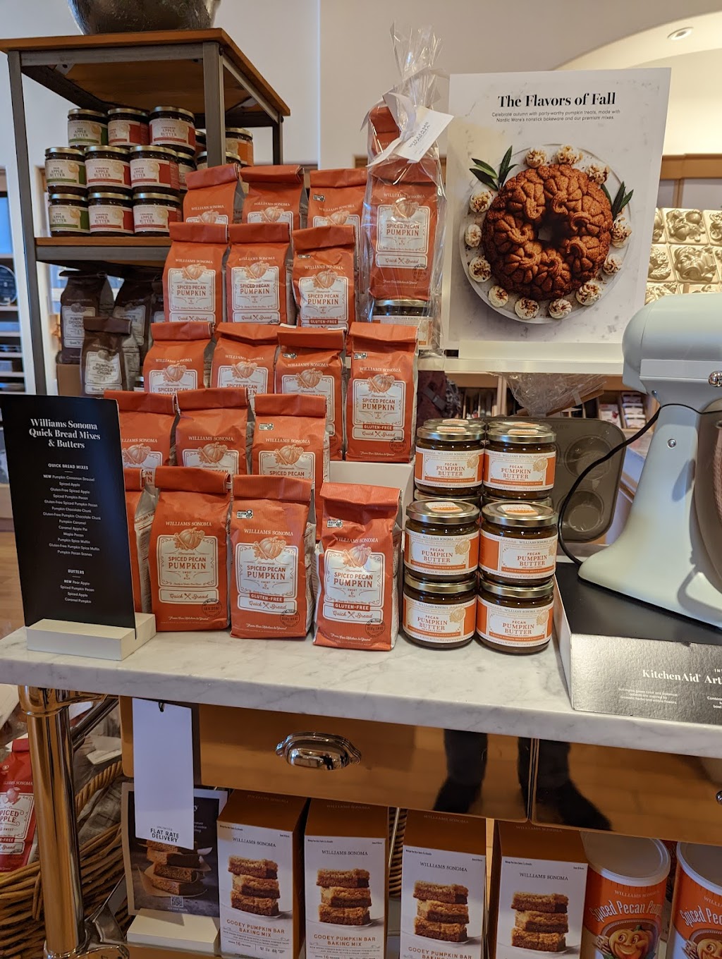 Williams-Sonoma | 200 Evergreen Way Suite 256, South Windsor, CT 06074 | Phone: (860) 644-1990