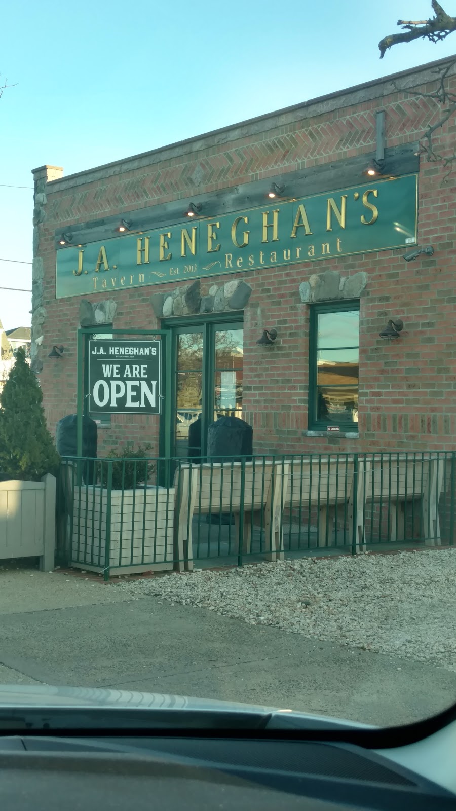 J.A. Heneghans Tavern & Restaurant | 57 Lido Blvd, Point Lookout, NY 11569 | Phone: (516) 544-2777