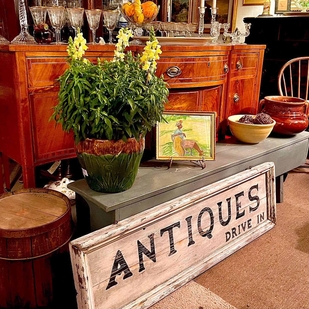 Hopewell Antiques | 47 W Broad St, Hopewell, NJ 08525 | Phone: (609) 466-9640