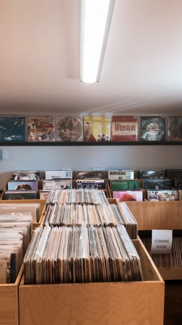 Uncle Joes Records | 6 Kirby Rd, Cromwell, CT 06416 | Phone: (860) 316-3631