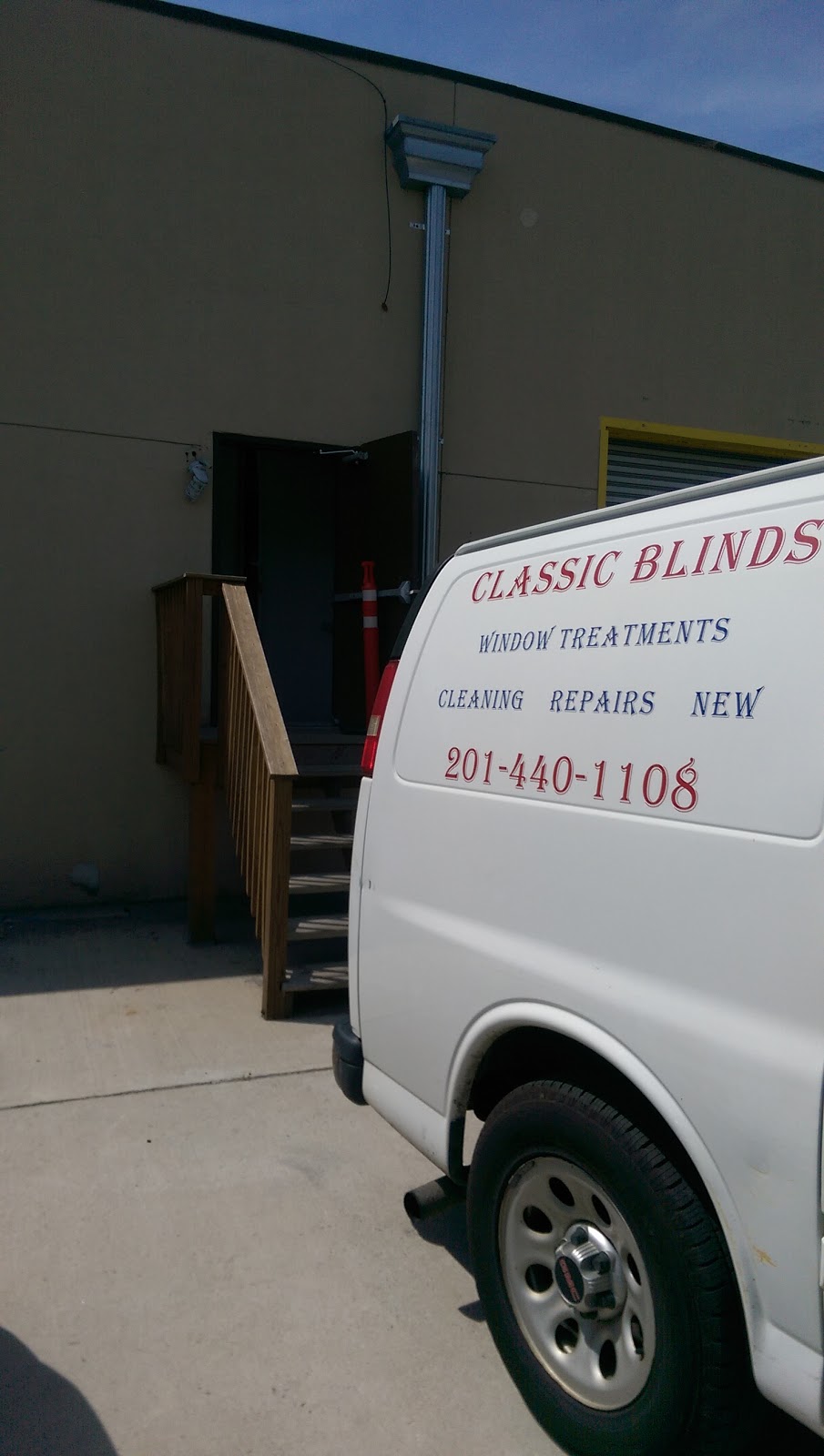 Classic Blinds Inc | 185 Industrial Ave #104, Ridgefield Park, NJ 07660 | Phone: (201) 440-1108