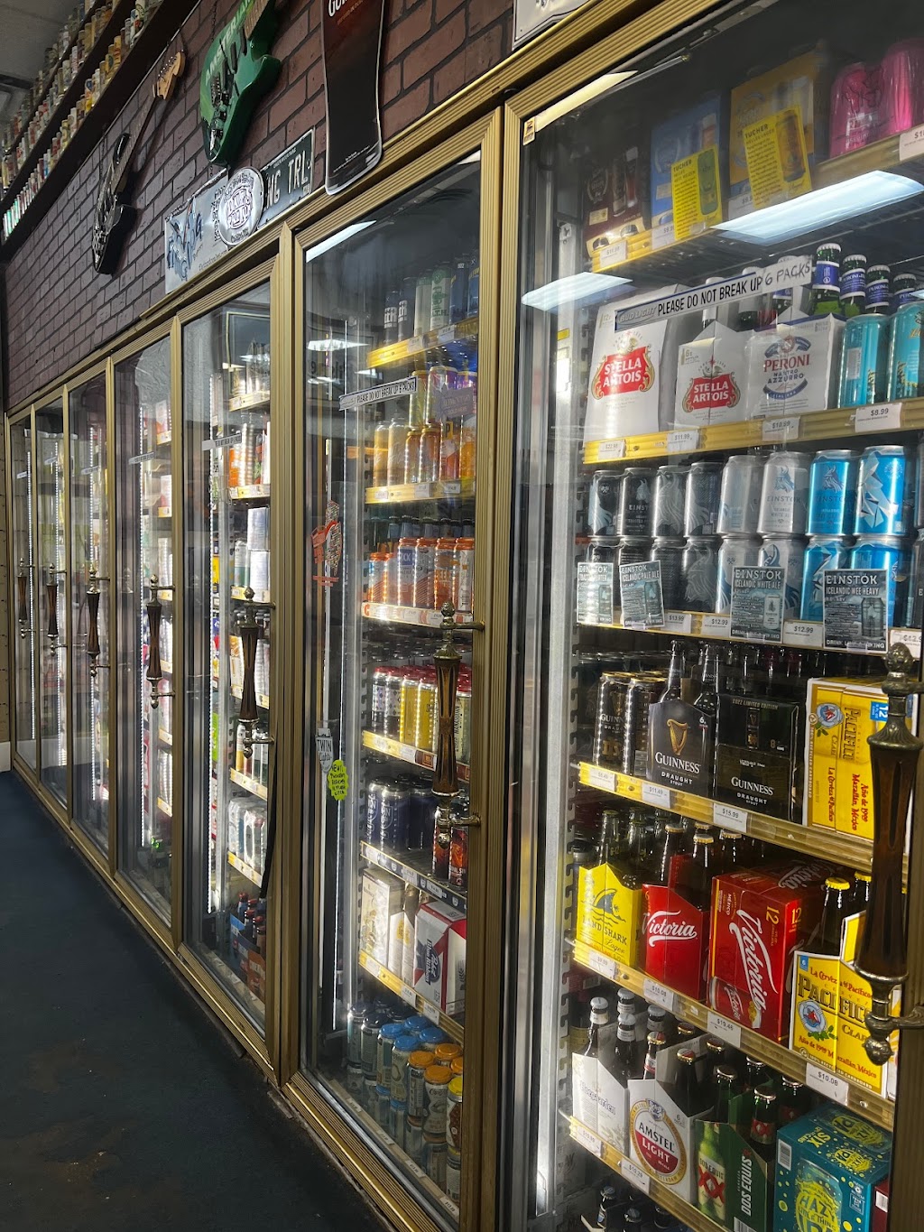 Crates Beverages | 14 Bridge Ave, Red Bank, NJ 07701 | Phone: (732) 747-1485