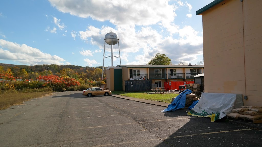 Pocono Inn at Water Gap | 101 Broad St, Delaware Water Gap, PA 18327 | Phone: (570) 476-0000