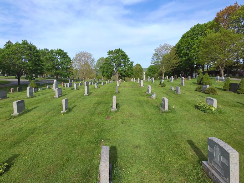 Saint Anns Cemetery | 1 Ore Bed Rd, Lenox, MA 01240 | Phone: (413) 637-0157