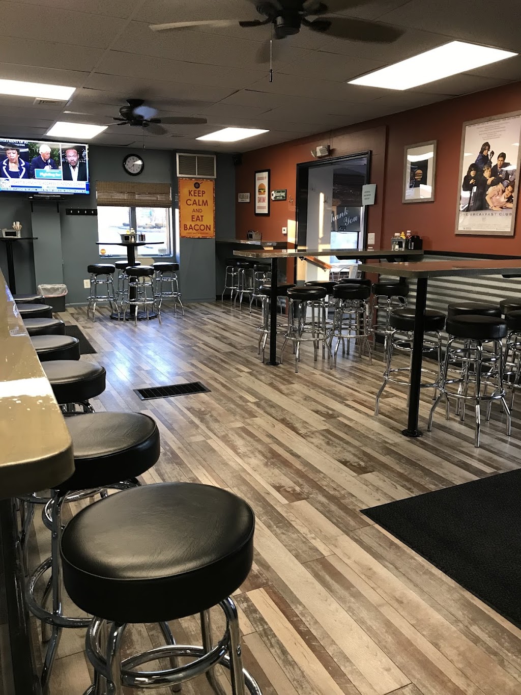 The Burger Bar and A Little Bit More | 2341 Boston Rd, Wilbraham, MA 01095 | Phone: (413) 279-3481