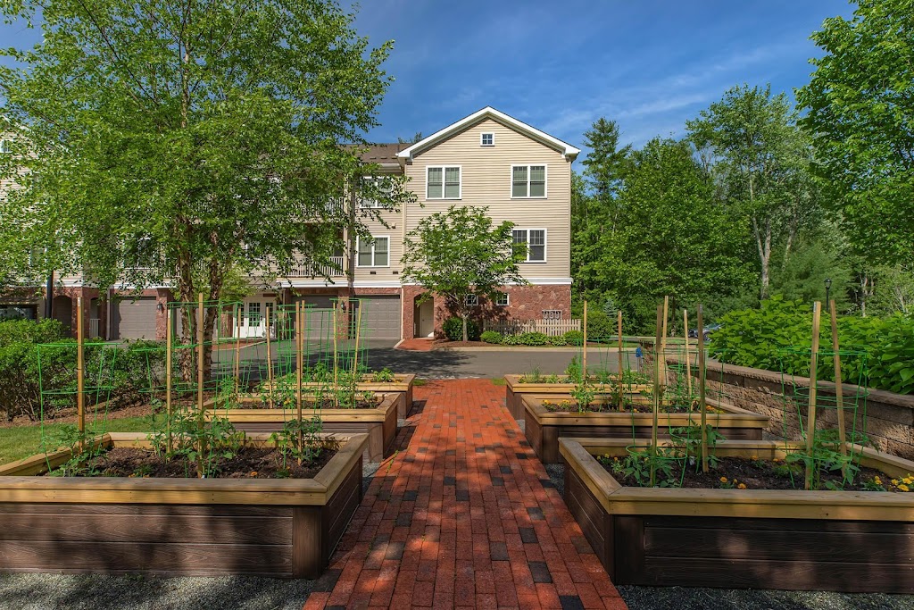 Mill Commons Apartments | 1 Millers Way, Simsbury, CT 06070 | Phone: (860) 200-1897