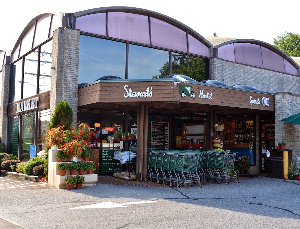 Walter Stewarts Market | 229 Elm St, New Canaan, CT 06840 | Phone: (203) 966-4848