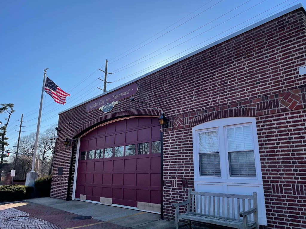 Garden City Fire Department Station 3 | St James St S, Garden City, NY 11530 | Phone: (516) 746-1301