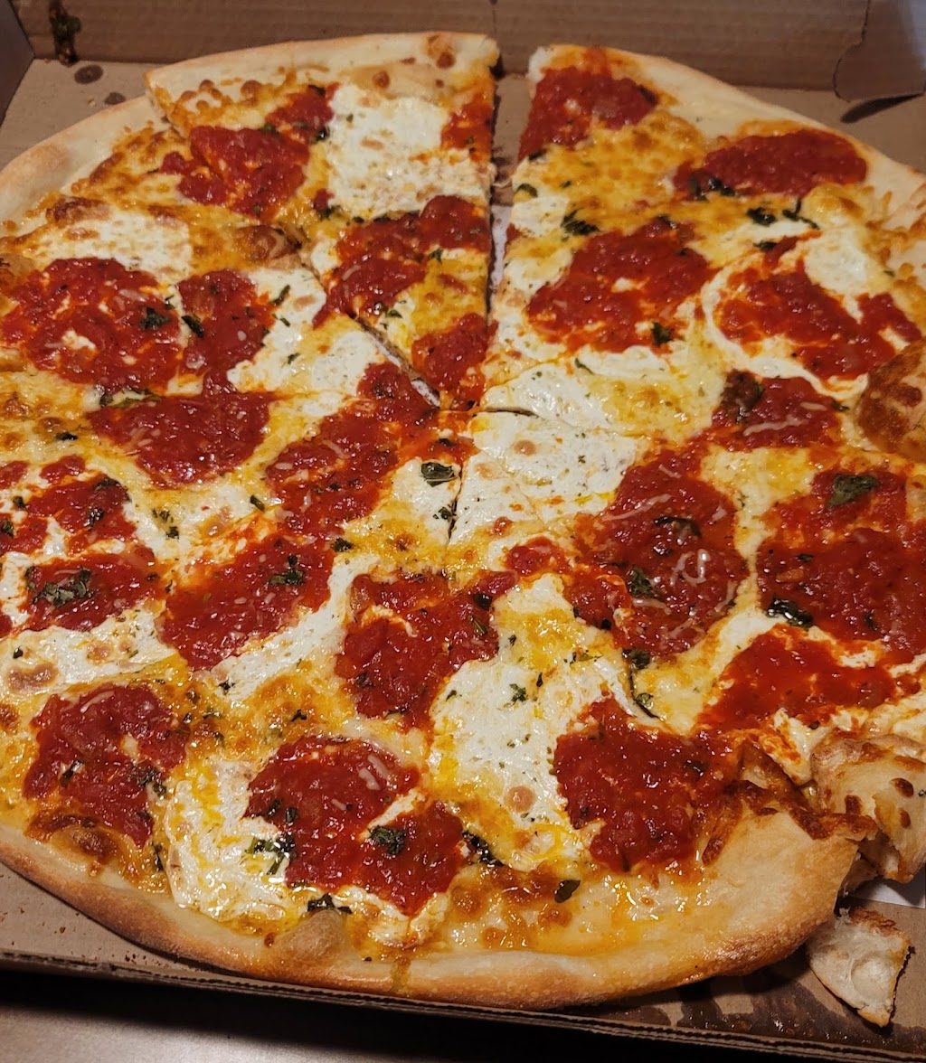Soho Pizza New Milford | 24 Danbury Rd, New Milford, CT 06776 | Phone: (860) 799-0390