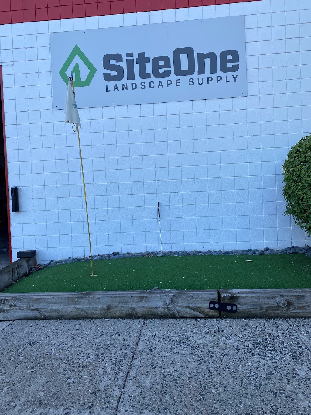 SiteOne Landscape Supply | 2 John Walsh Blvd, Peekskill, NY 10566 | Phone: (914) 736-9056