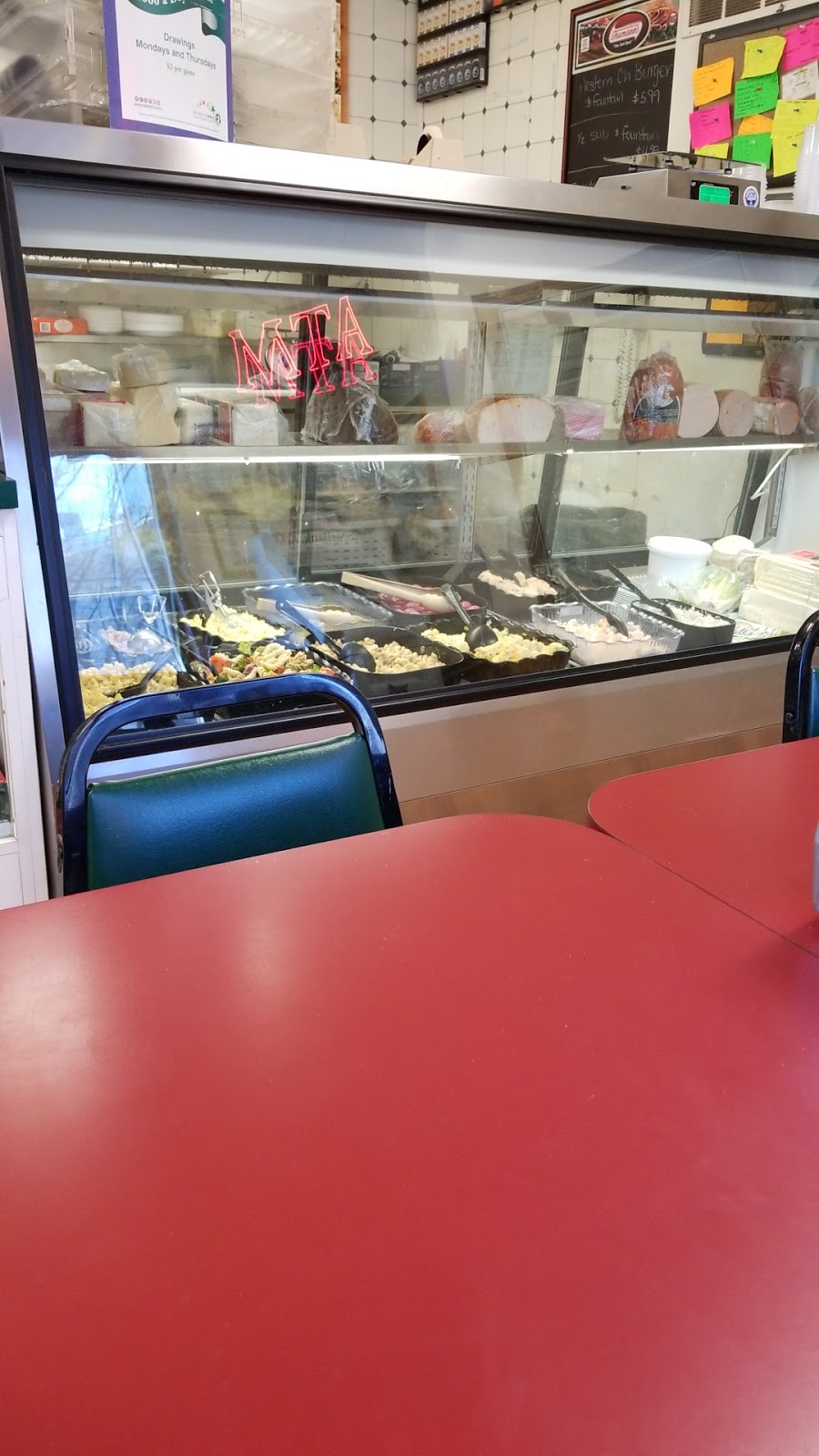 Skoogys Deli | 110 Greenwich St, Belvidere, NJ 07823 | Phone: (908) 475-8998