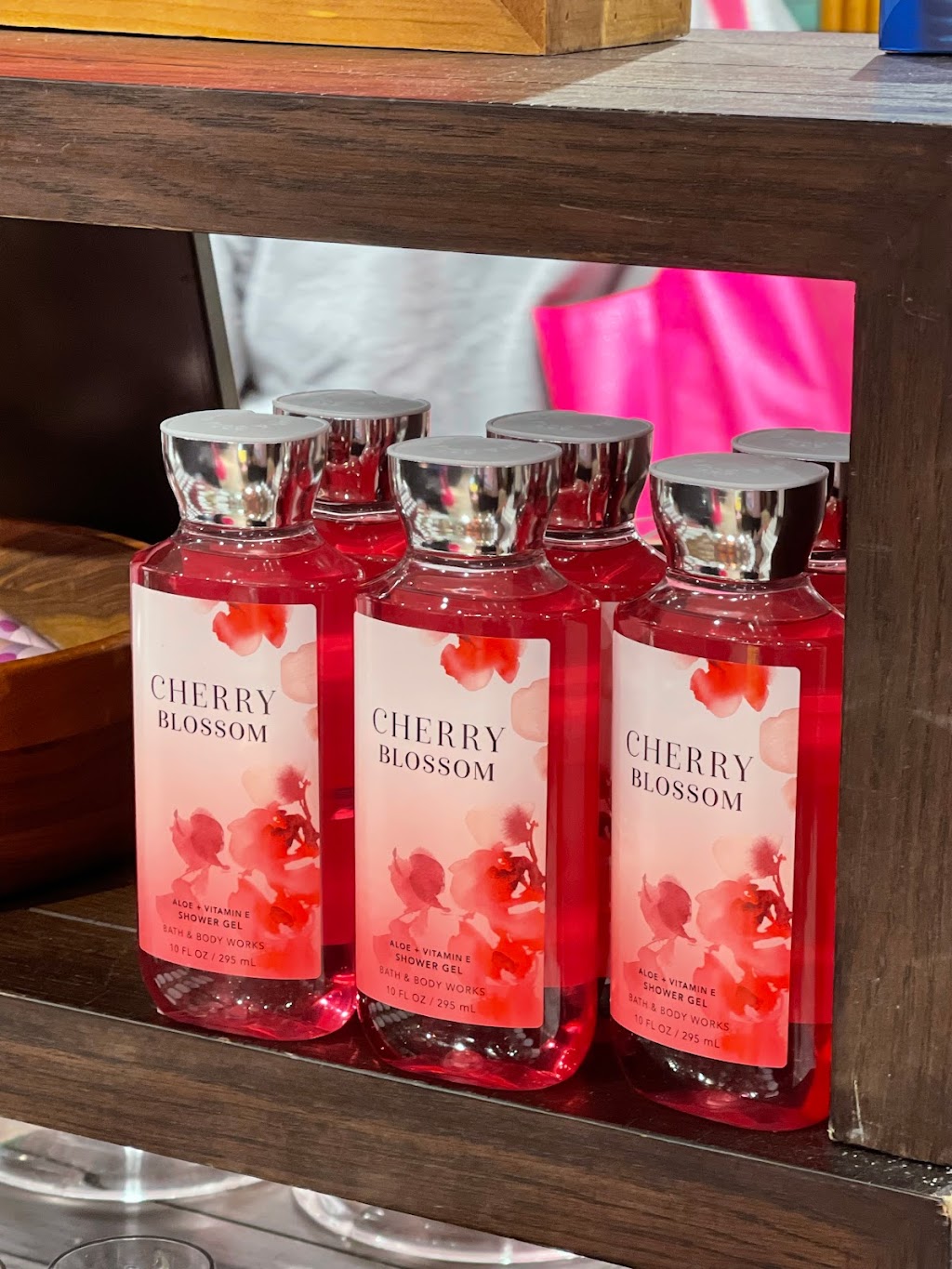 Bath & Body Works | One Premium Outlets Blvd, Tinton Falls, NJ 07753 | Phone: (732) 508-2471