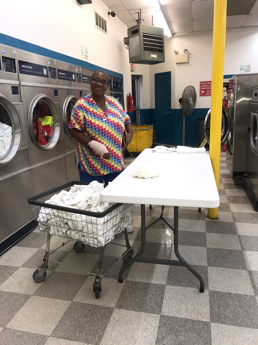 A-1 Laundromat | 100 Black Horse Pike, West Collingswood Heights, NJ 08059 | Phone: (856) 742-0692