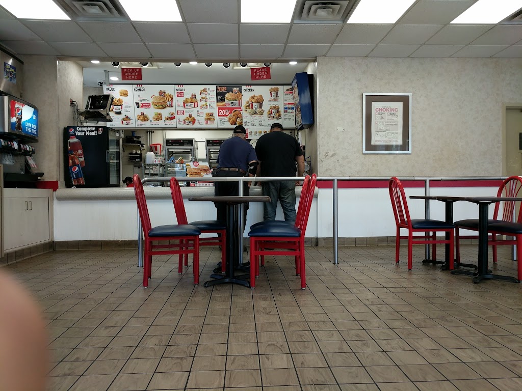 KFC | 221 NY-25, Huntington Station, NY 11746 | Phone: (631) 351-9098