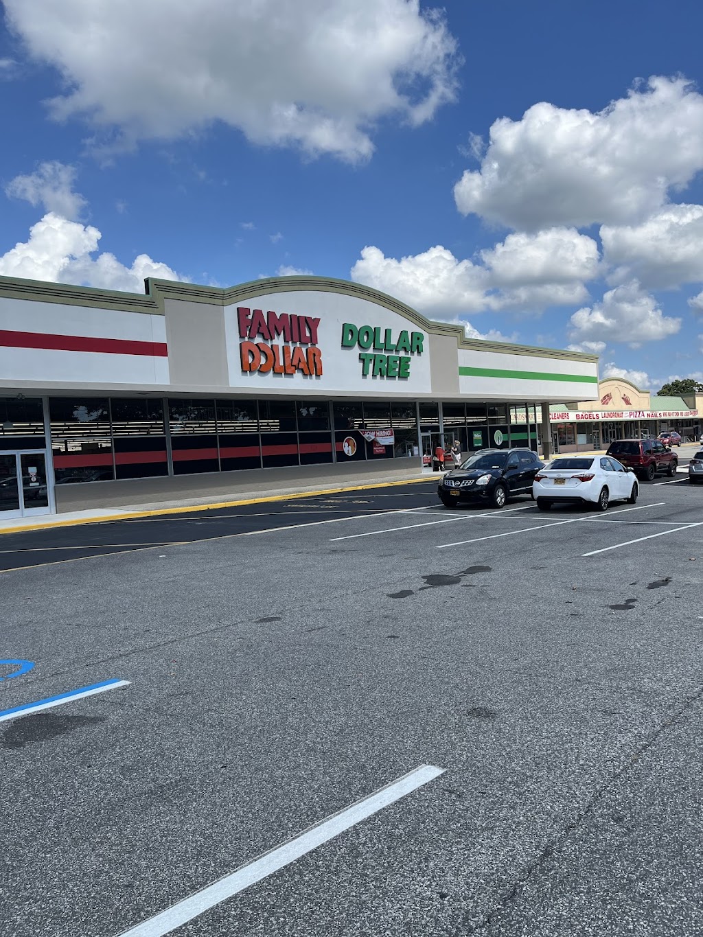 Family Dollar | 671 Old Town Rd, Port Jefferson Station, NY 11776 | Phone: (631) 791-4021