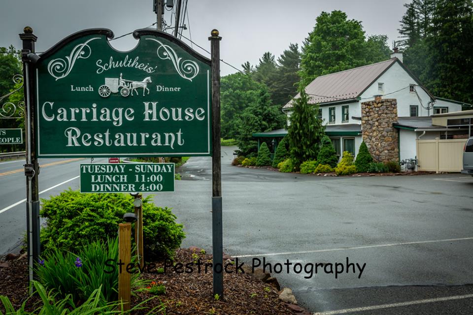 Carriage House Restaurant | 745 Gravel Pike, PA-29, East Greenville, PA 18041 | Phone: (215) 679-7700