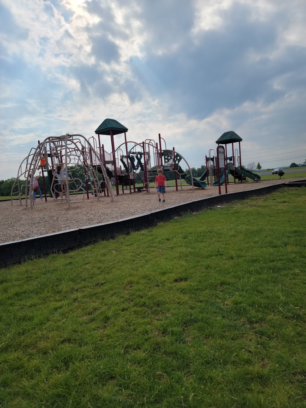 Thomas Stewart Park | 112 Greenwich St, Stewartsville, NJ 08886 | Phone: (908) 859-0909