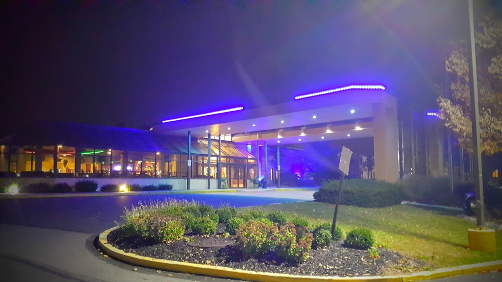 The Jetport Restaurant & Lounge | 3400 Airport Rd, Allentown, PA 18109 | Phone: (610) 266-1000