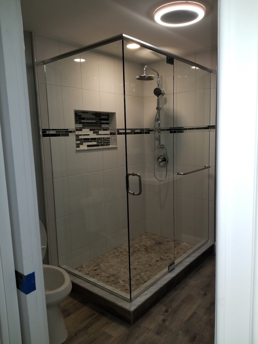 Shower Door Guys | 24 Ahern Ave, Windsor Locks, CT 06096 | Phone: (860) 758-4097