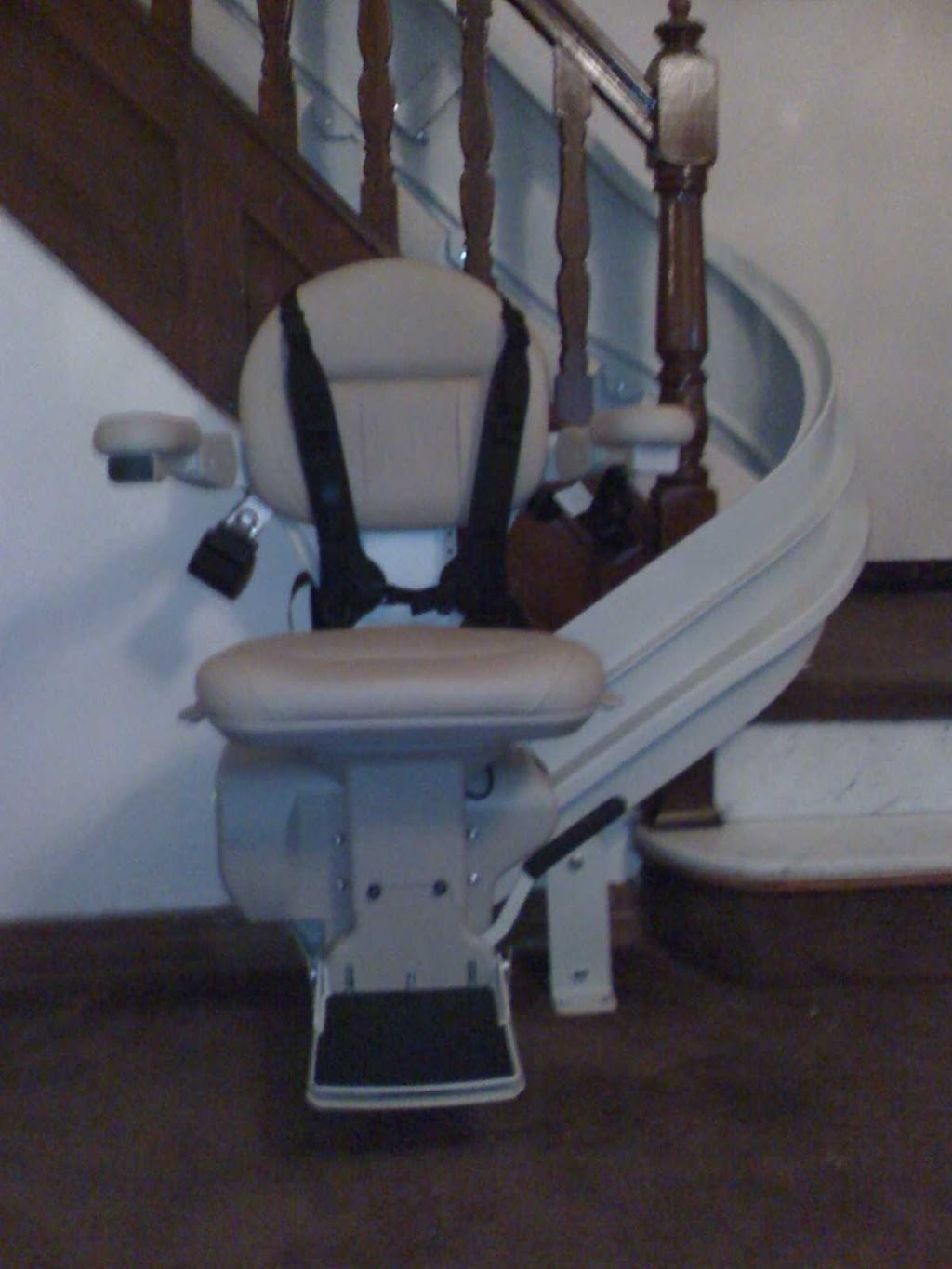 New York Stairlifts, Inc. | 67 Rome St, Farmingdale, NY 11735 | Phone: (631) 842-1065