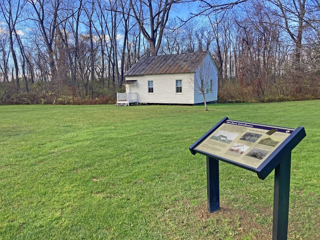 Ichabod Crane Schoolhouse | 2589 NY-9H, Kinderhook, NY 12106 | Phone: (518) 758-9265