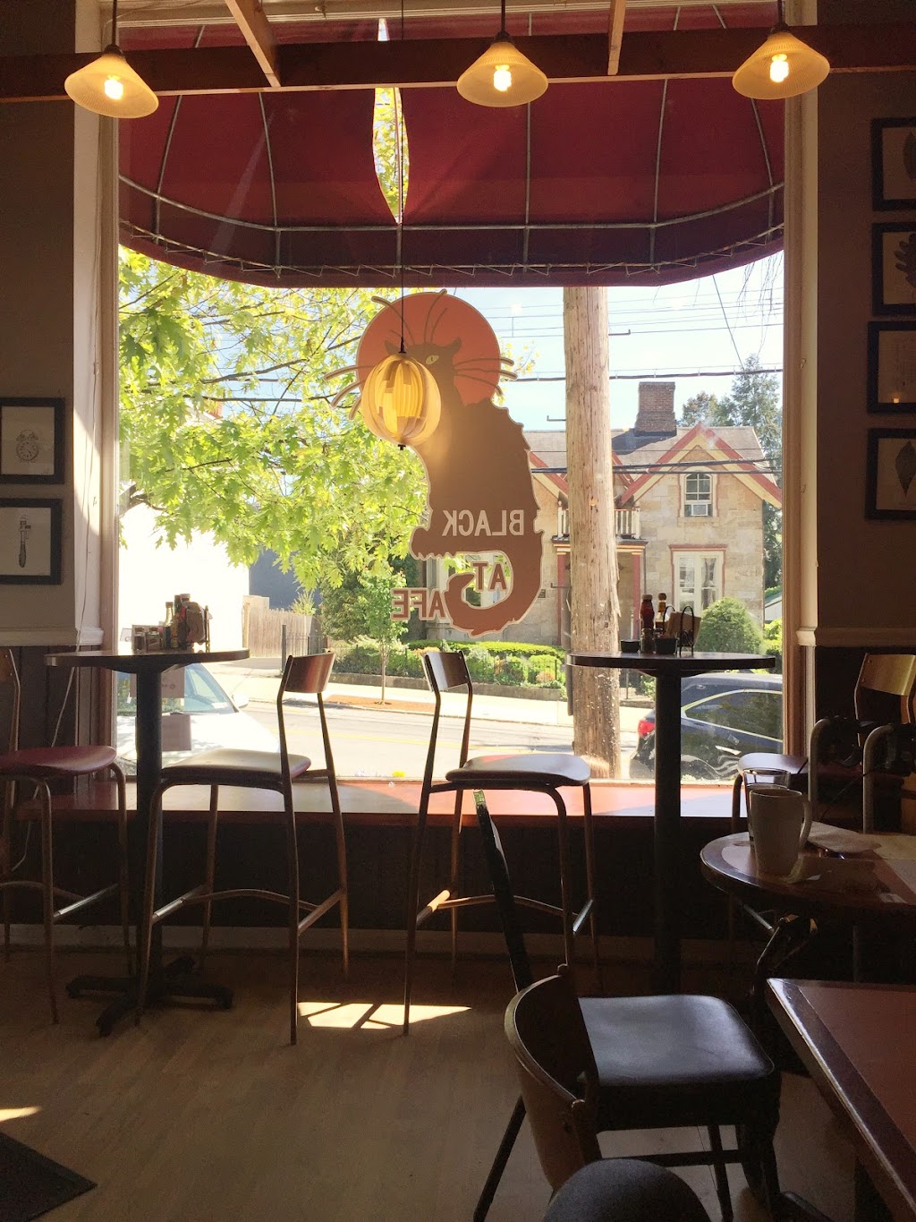 Black Cat Cafe | 45 Main St, Irvington, NY 10533 | Phone: (914) 231-9060