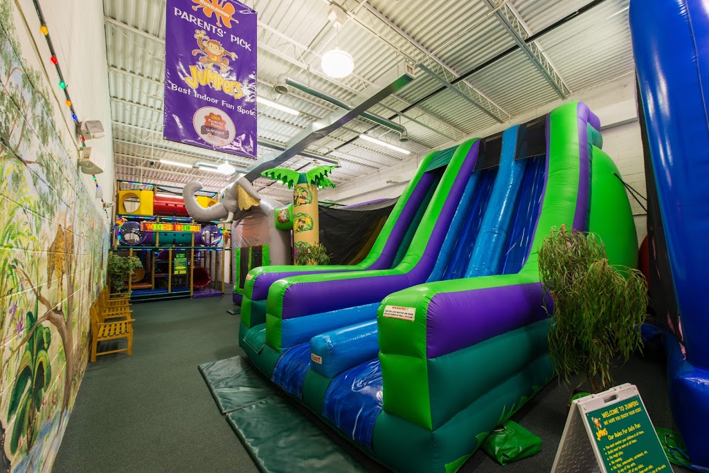 Jumpers Family Fun Zone | 5117 West Chester Pike, Newtown Square, PA 19073 | Phone: (610) 353-3377