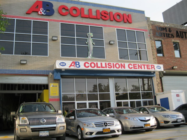 A&B Collision Veterans Corp | 231 Veterans Rd W, Staten Island, NY 10309 | Phone: (718) 967-0063