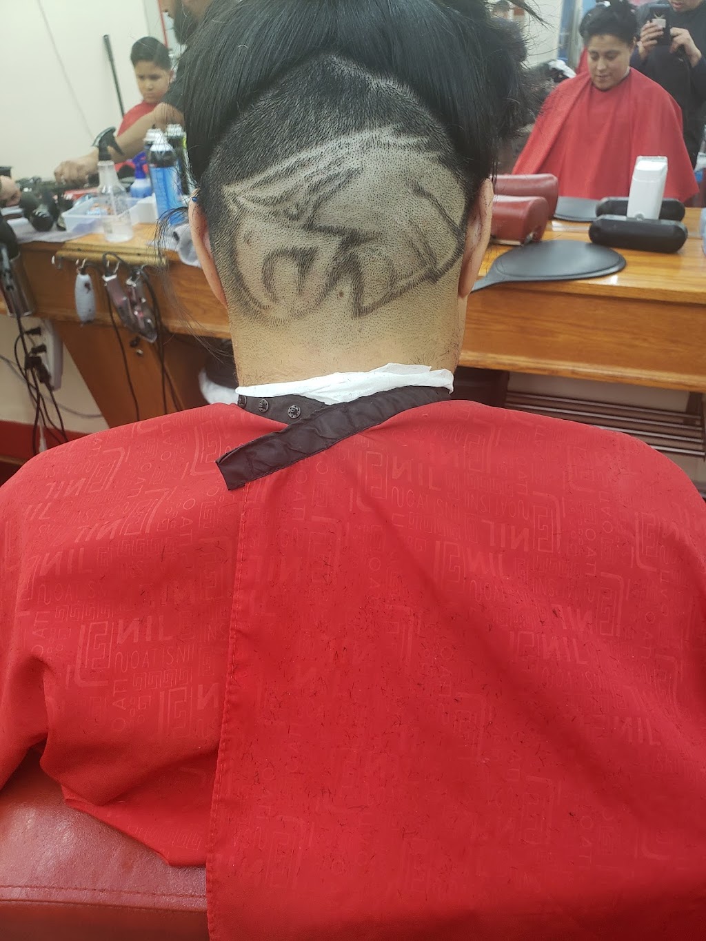 Dominican Barbershop | 605 W Marshall St, Norristown, PA 19401 | Phone: (610) 275-4460